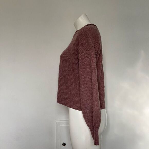 Pink Rose Ribbed Puff sleeve fuzzy mauve sweater - Picture 2 of 7